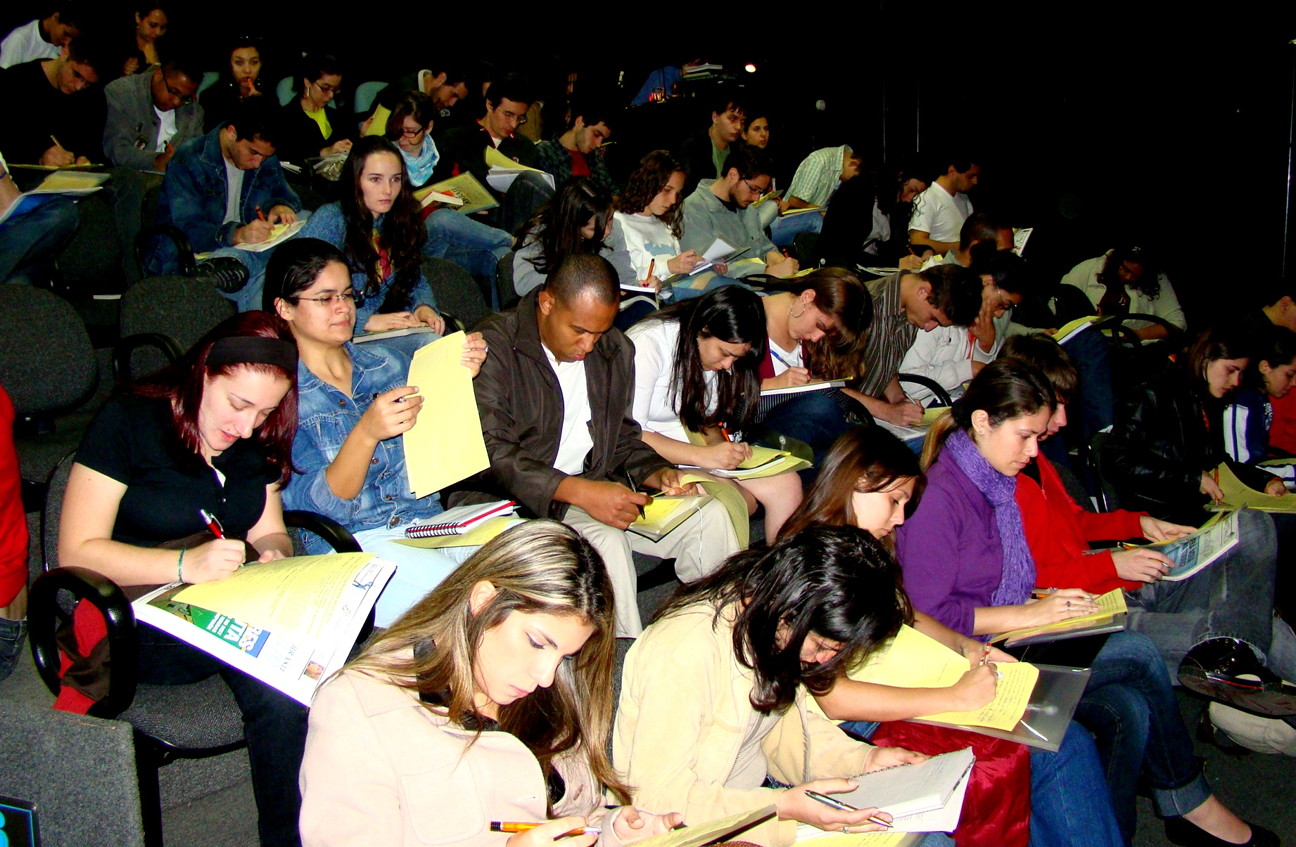 Foto: Abraji concede 10 vagas no seminário “Cobertura de eleições” para Repórteres do Futuro