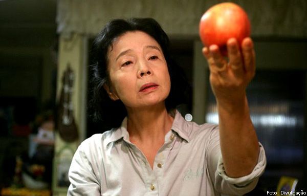 Foto: Sessão Averroes recebeu especialistas para reflexão sobre o filme Poesia, do sul-coreano Chang-dong Lee