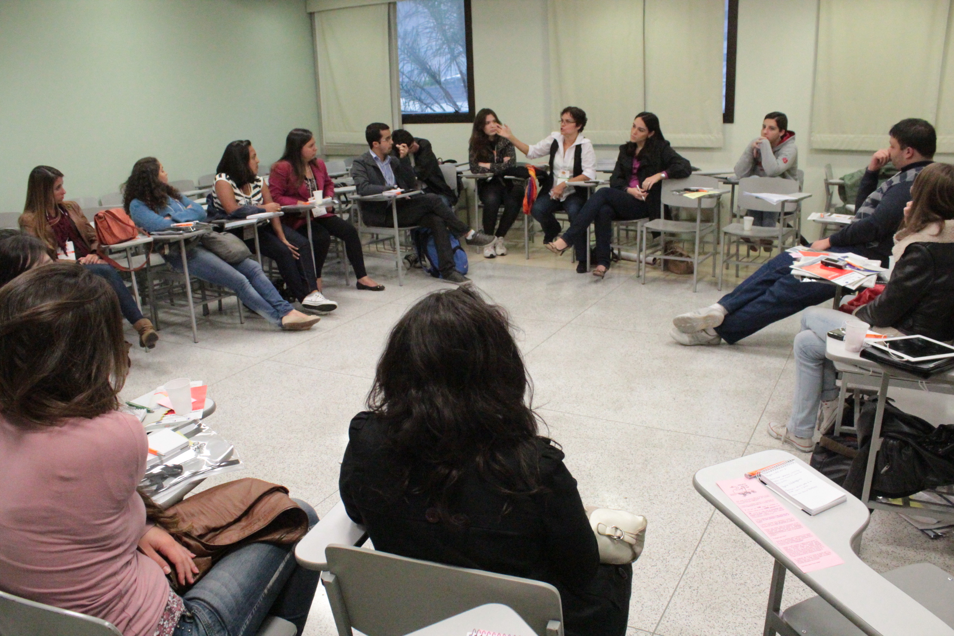 Foto: 51 estudantes se reúnem para formar o “Projeto 1000 em 1”