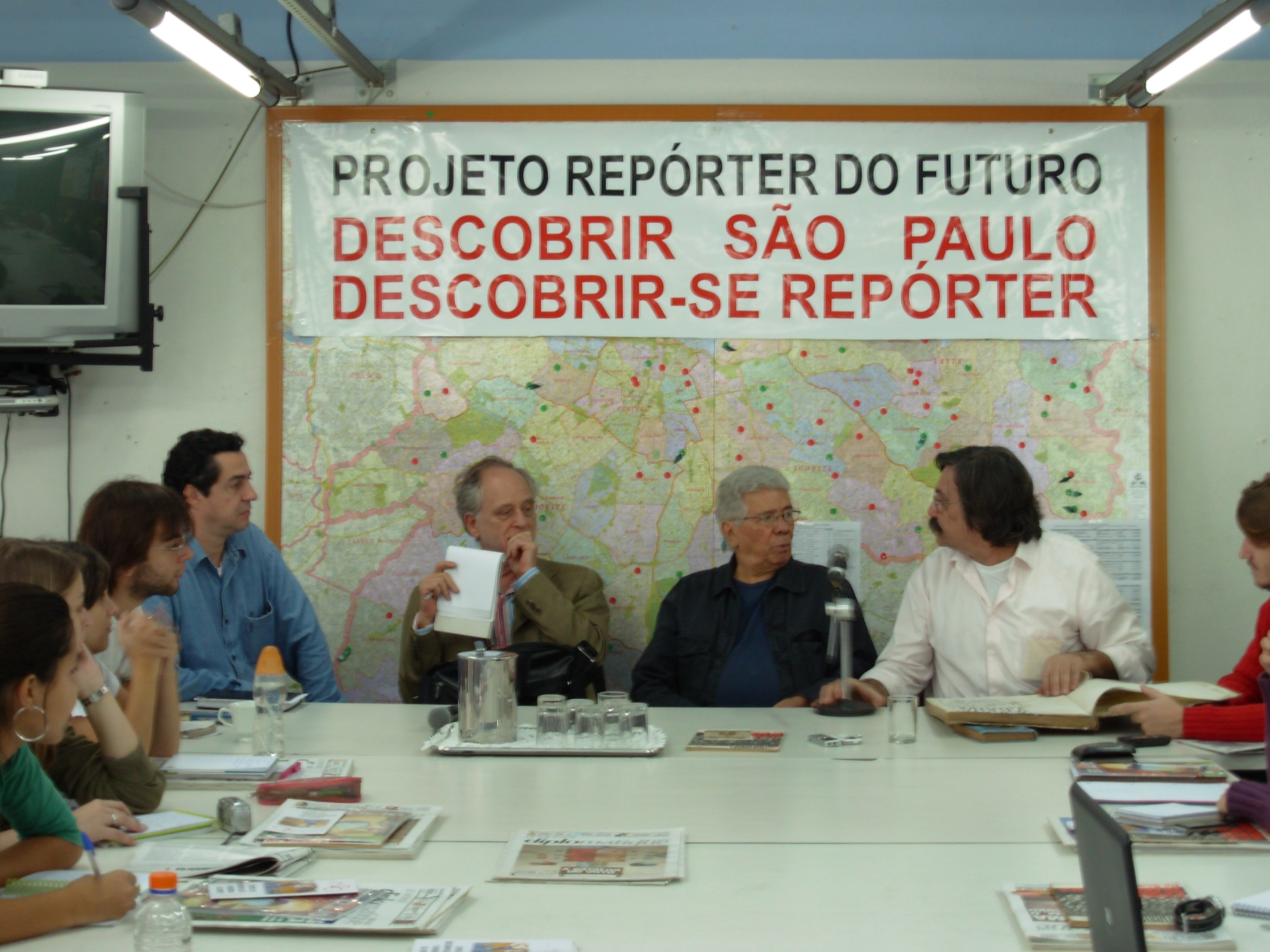 Foto: Del Roio fala sobre as origens do 1º de maio no Repórter do Futuro