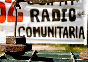Foto: Entidades avaliam processo de legalização das rádios comunitárias