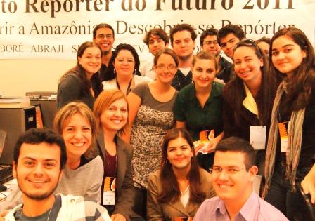 Foto: Repórteres do Futuro em ação no 6º Congresso da Abraji