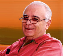 Foto: Professor Chaparro estréia novo blog:                    é o Xis da Questão!